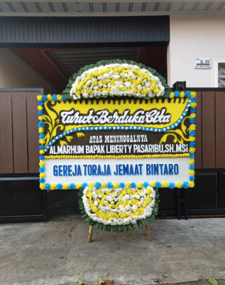 Papan Bunga Duka di Bukit Kapur